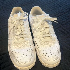 Nike Court Vision Low Sneakers